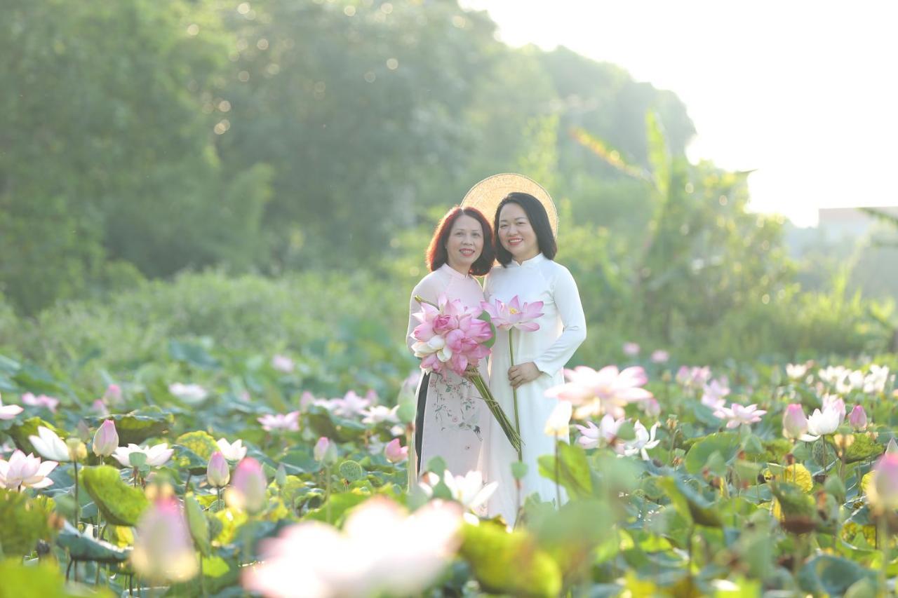 Lotus Hotel Ninh Binh Buitenkant foto
