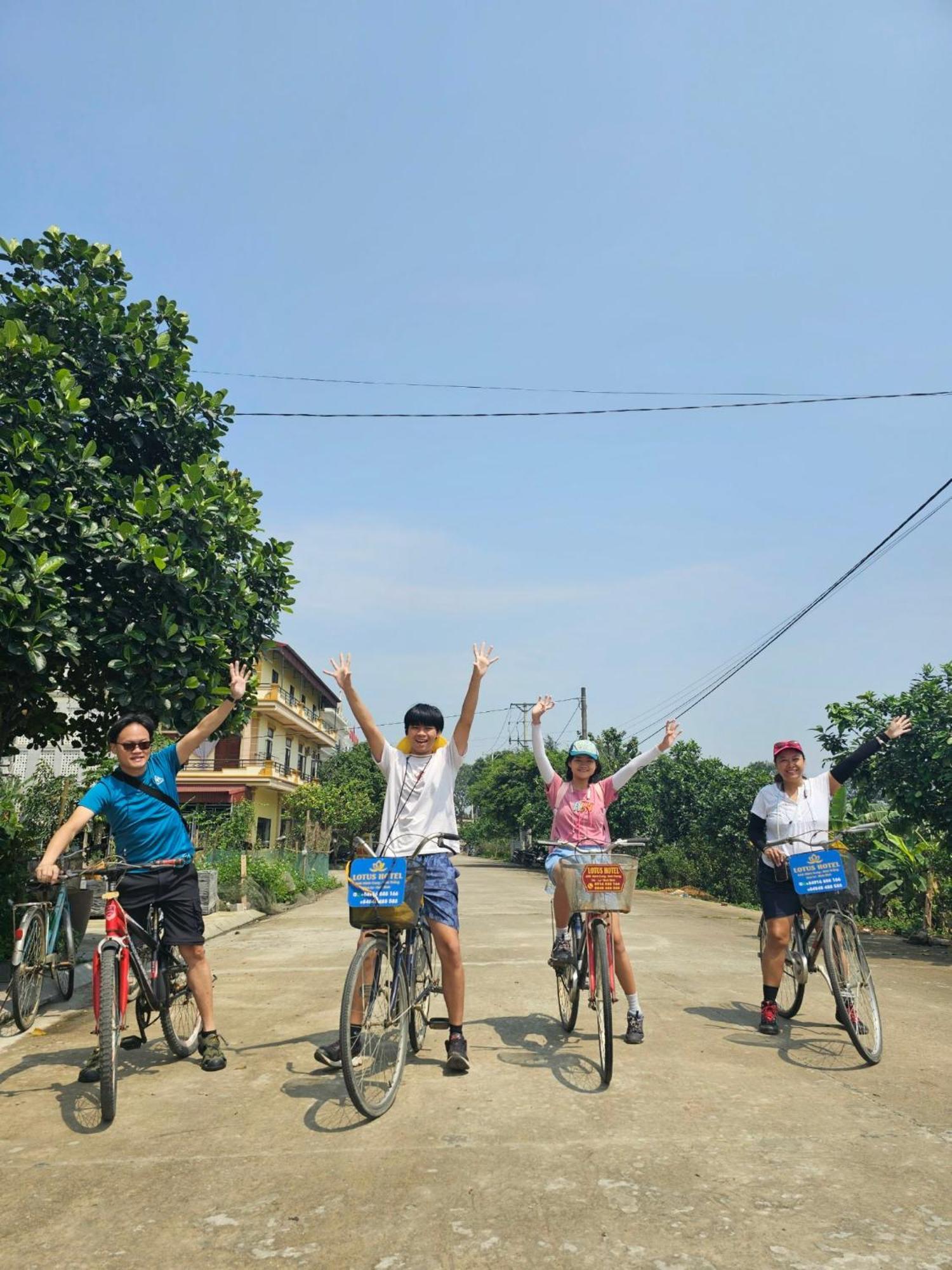 Lotus Hotel Ninh Binh Buitenkant foto